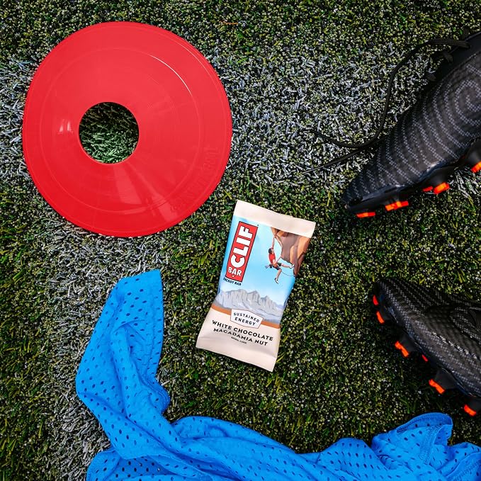 CLIF BAR - Energy Protein Bars - White Chocolate Macadamia Nut - Made with Organic Oats - Energy Bars - Non-GMO - (15 Pack)